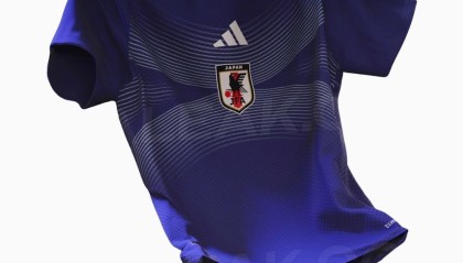 开云官网-日本队26世界杯主场球衣谍照曝光：海洋蓝色调点缀银灰线条